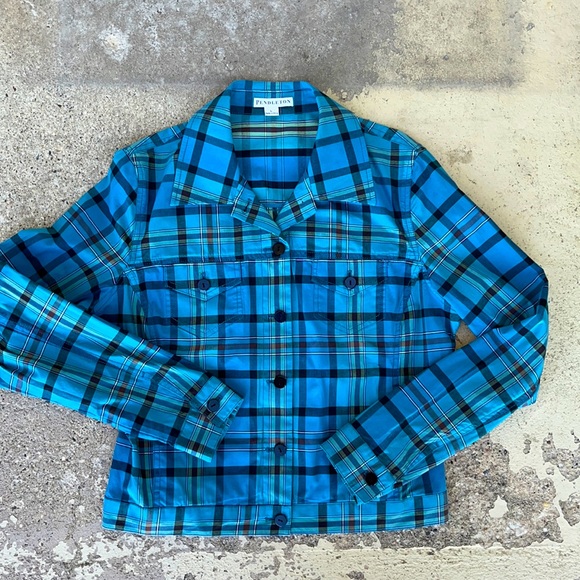 Pendleton Jackets & Blazers - EUC Pendleton lightweight plaid jacket